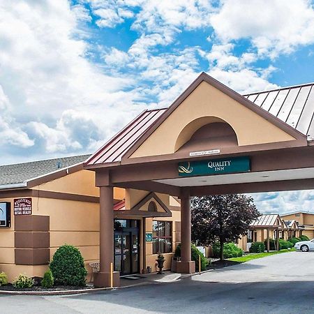 Quality Inn Airport Cheektowaga Exteriör bild