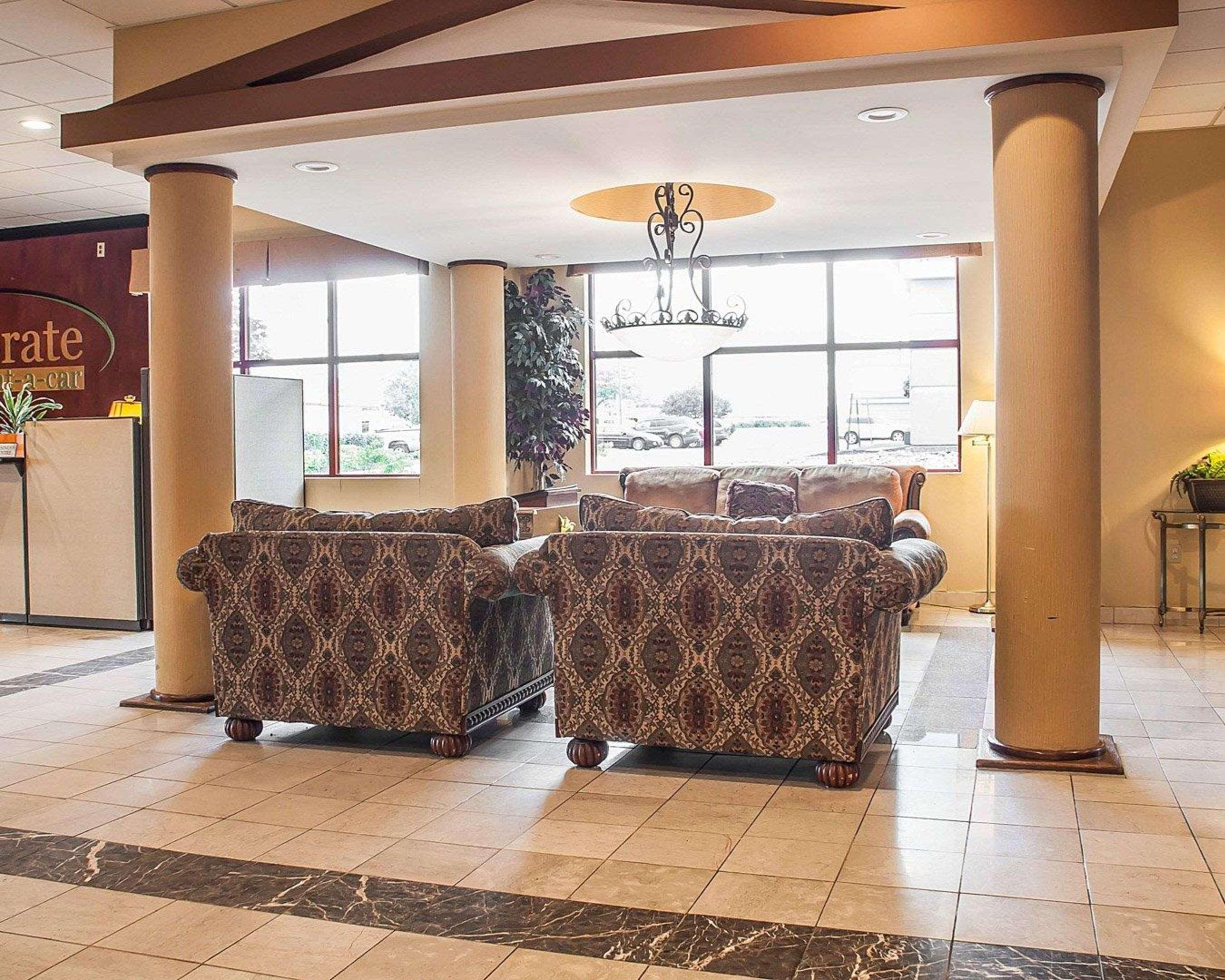 Quality Inn Airport Cheektowaga Exteriör bild