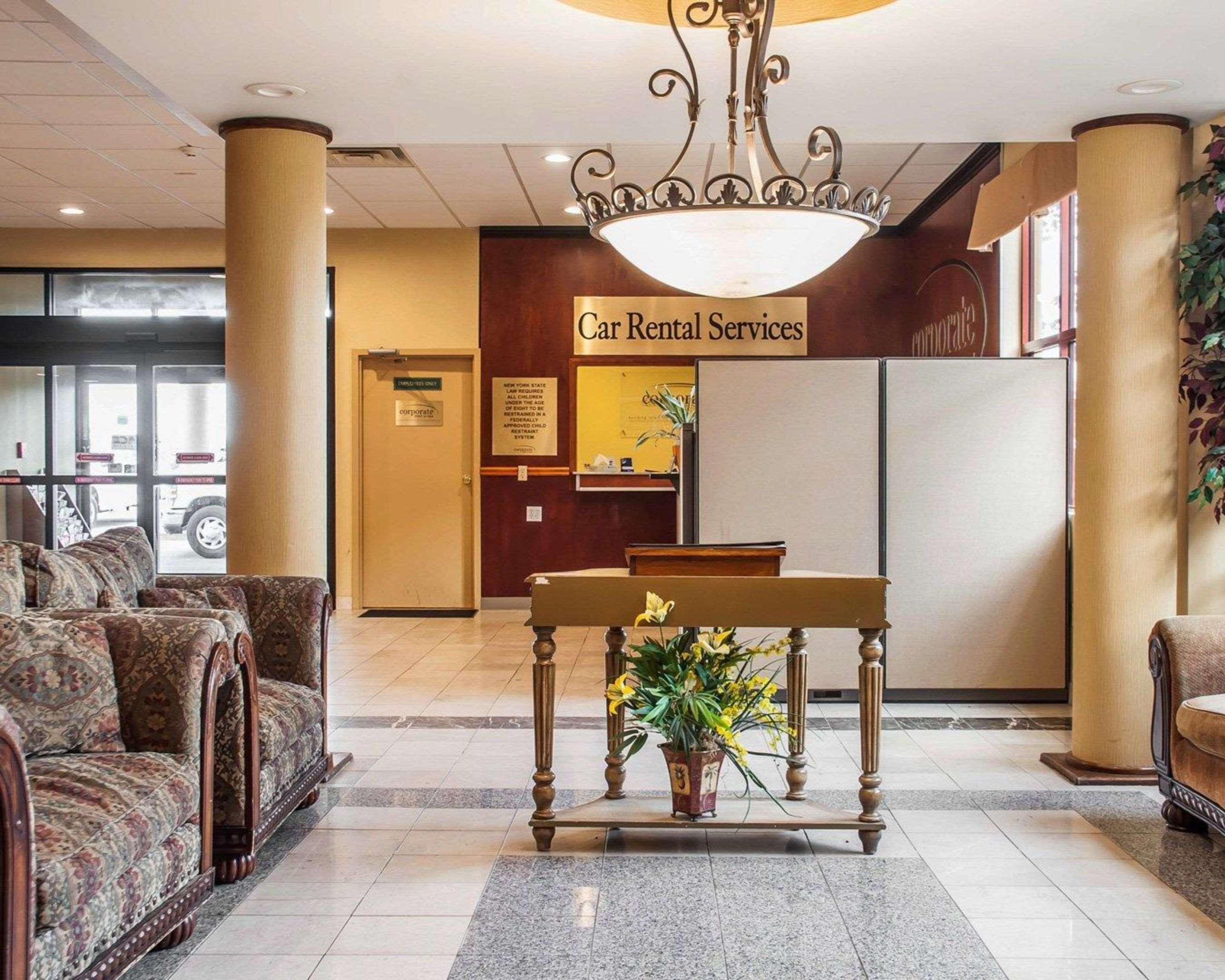 Quality Inn Airport Cheektowaga Exteriör bild