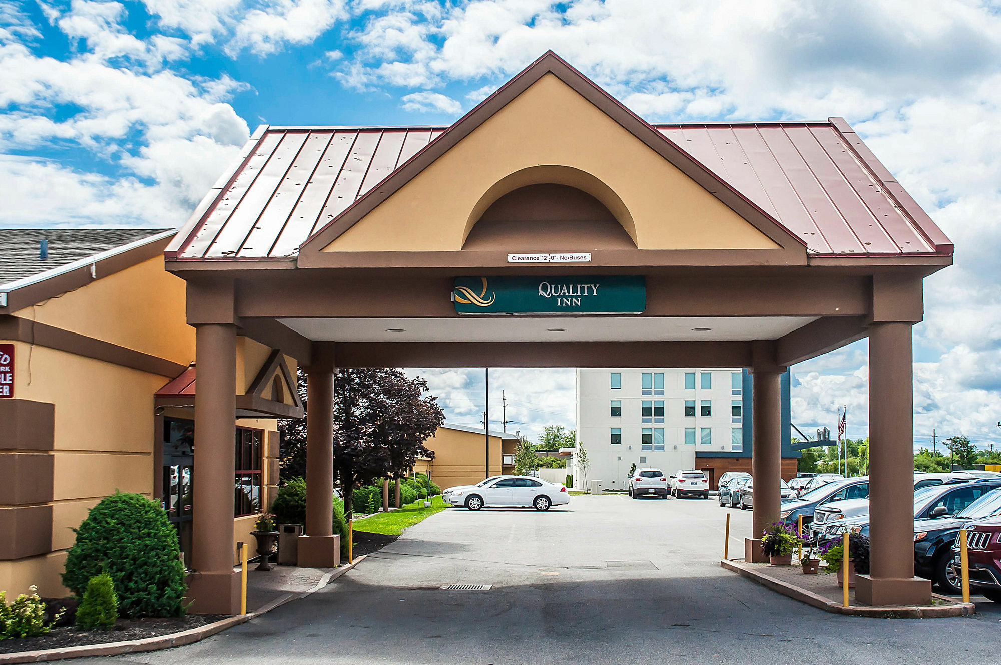 Quality Inn Airport Cheektowaga Exteriör bild
